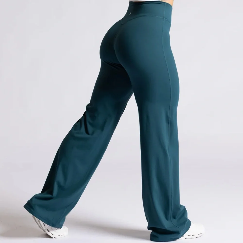 Ptula 365 Straight Leg Pants 35” inseam - Picture 2 of 6